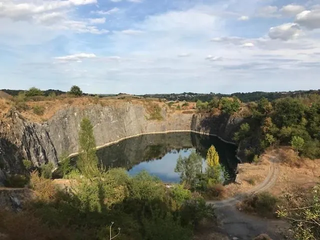 Au Coeur De La Toscane Angevine *